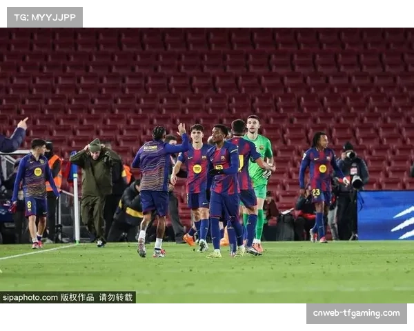 拉菲尼亚点射破门稳定军心 关键节点新援表现验证引援价值